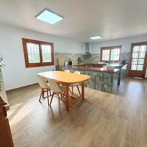 https://villa-lucia-benalmadena-costa.es-andalucia.com